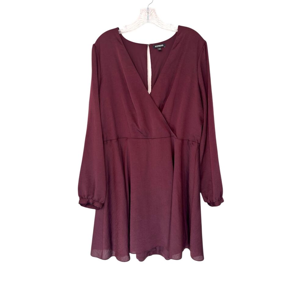 Express Dress Women's Brown V-Neck Long Sleeve Gremlin Forest Moddy‎ Size XL
